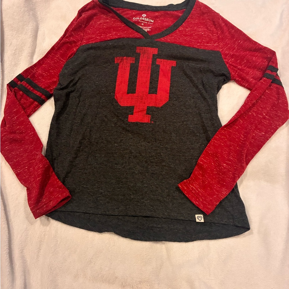 Colosseum Red & Charcoal IU V-Neck Long Sleeve Top